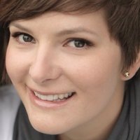Lindsay Robertson Nahé