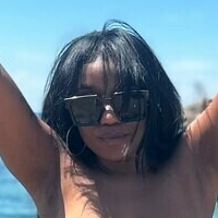 liz_live Nahé