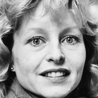 Liza Goddard Nahé