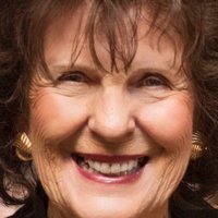 Lois Mitchell Nahé