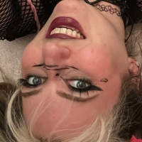 loony_leah_ Nahé