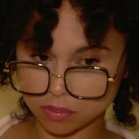 LottieDottieLive Nahé