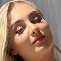 lucyadlernz Nahé