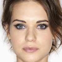 Lyndsy Fonseca Nahé