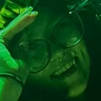 mak_mooney Nahé