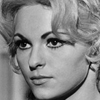Maria Rohm Nahé