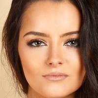 Maura Higgins Nahé