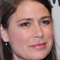 Maura Tierney Nahé