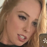 Megan Towe Nahé