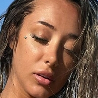 meganjrenee Nahé