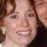 Melanie Hill Nahé
