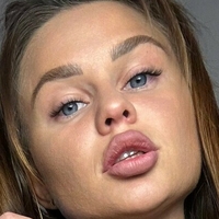 mini_nika Nahé