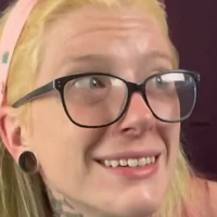 Miss Ellie Nahé