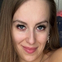 monikalarasmith Nahé
