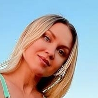 Natalie Power Nahé