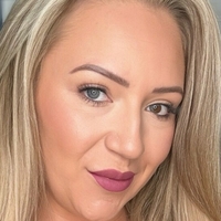 nicolebond Nahé