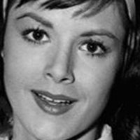 Pat Woodell Nahé