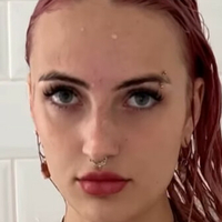 Pikkiundmichelle/Travelslvts Nahé