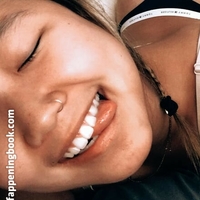 Playboyabi Nahé