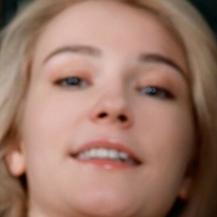 Polly White Nahé
