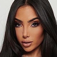 Raquel Symons Nahé