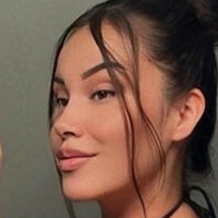 reneelushxo Nahé