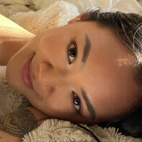 Roseunhinged Nahé