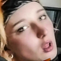 saitress Nahé