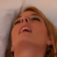 SexyBlonde Nahé