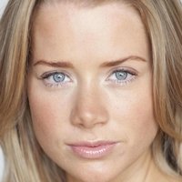 Shara Connolly Nahé
