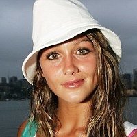 Sharni Vinson Nahé