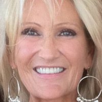 Sharon Hughes Nahé