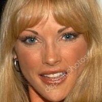 Shayla LaVeaux Nahé