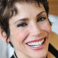 Stacey Nelkin Nahé