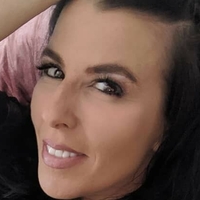 Stefanie The Lawyer Nahé