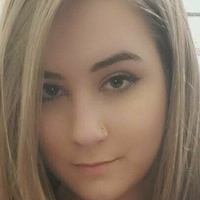 stellz Nahé