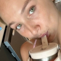 syd.babee Nahé