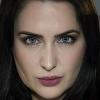 Tillywiththecurves Nahé