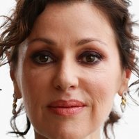 Tina Arena Nahé