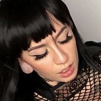 TinyScallywagstreamer Nahé