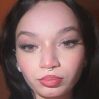 tinyselina Nahé