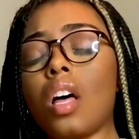 Vanity Vix Nahé