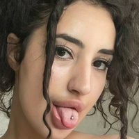 viky_white Nahé