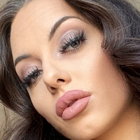 XOXOhann Nahé