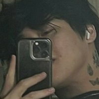 yellofeverr Nahé