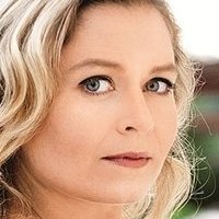 Zuzana Onufrakova Nahé